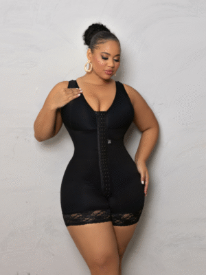 Macacão Charlote Alça Larga