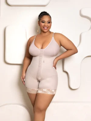 Macacão Charlote Alça Fina